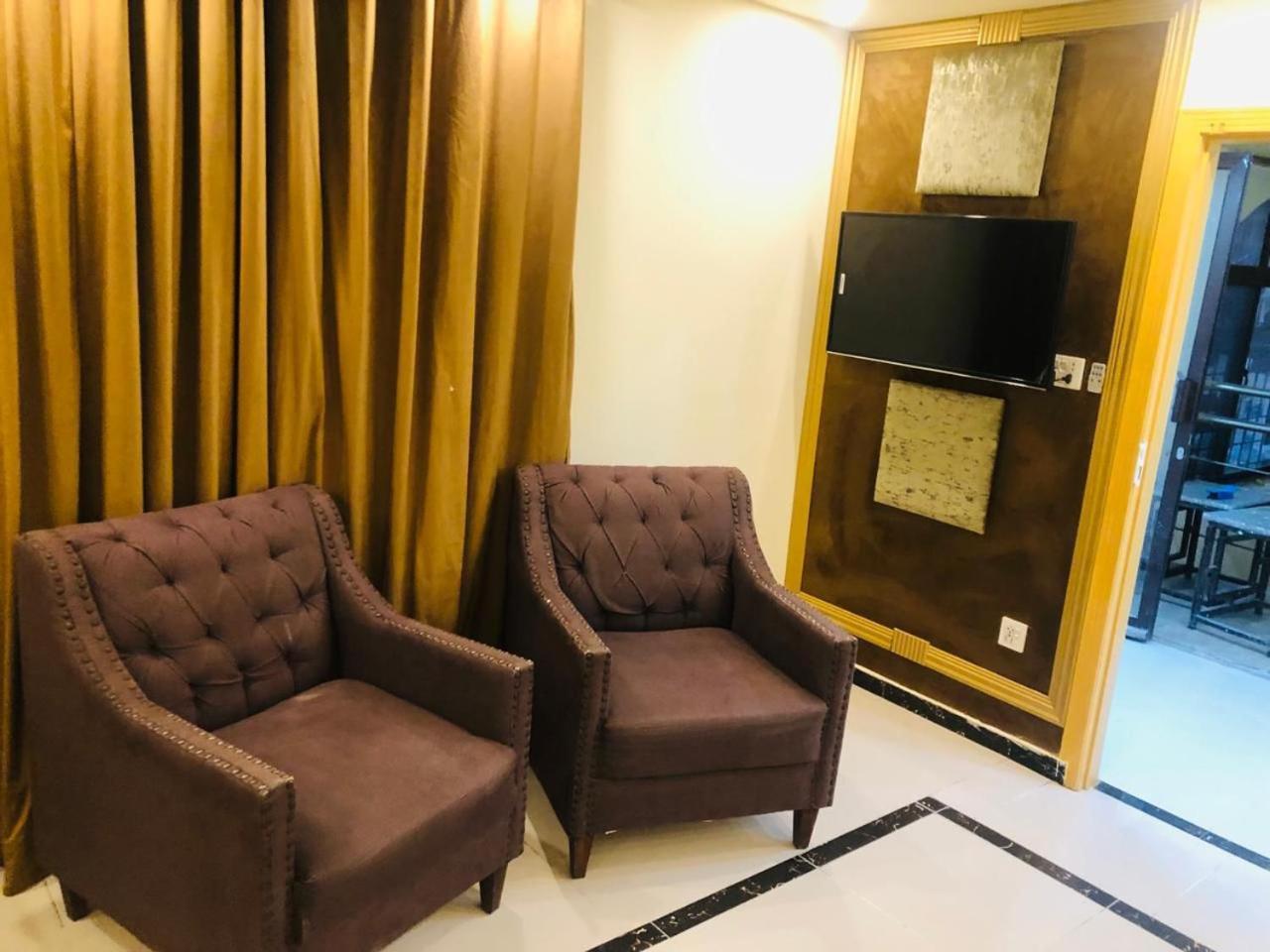 Blue Moon Residency Jinnah Super Islamabad Exterior photo